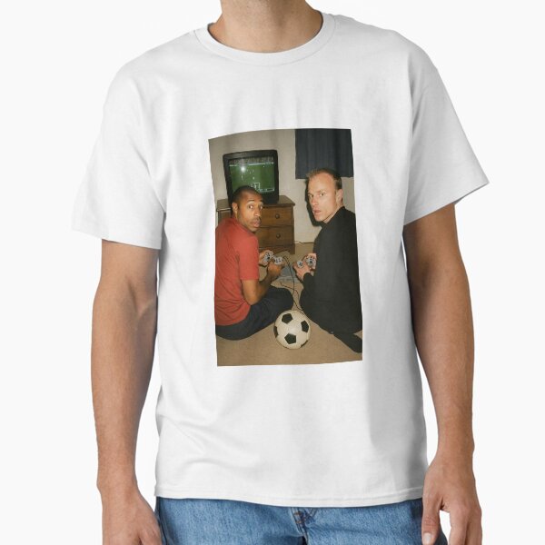 Thierry Henry Dennis Bergkamp Retro Gaming Arsenal - Adult & Kids T-Shirts, Sweatshirts & Hoodies apparel design preview 1