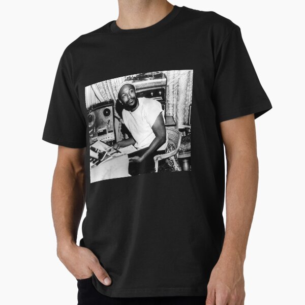 MARVIN Premium - Adult & Kids T-Shirts, Sweatshirts & Hoodies apparel design preview 1