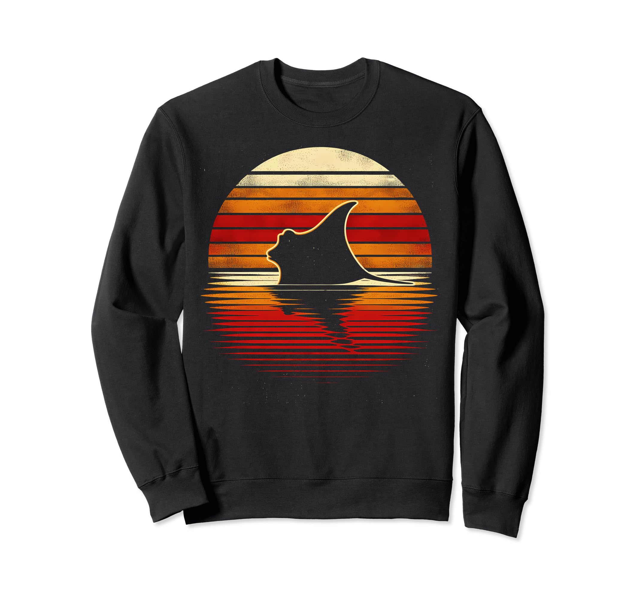 Manta Ray Sunset Safari 70S Fishing Sweatshirt - Minimalist Print Unisex - T-Shirt, Sweatshirt, Hoodie
