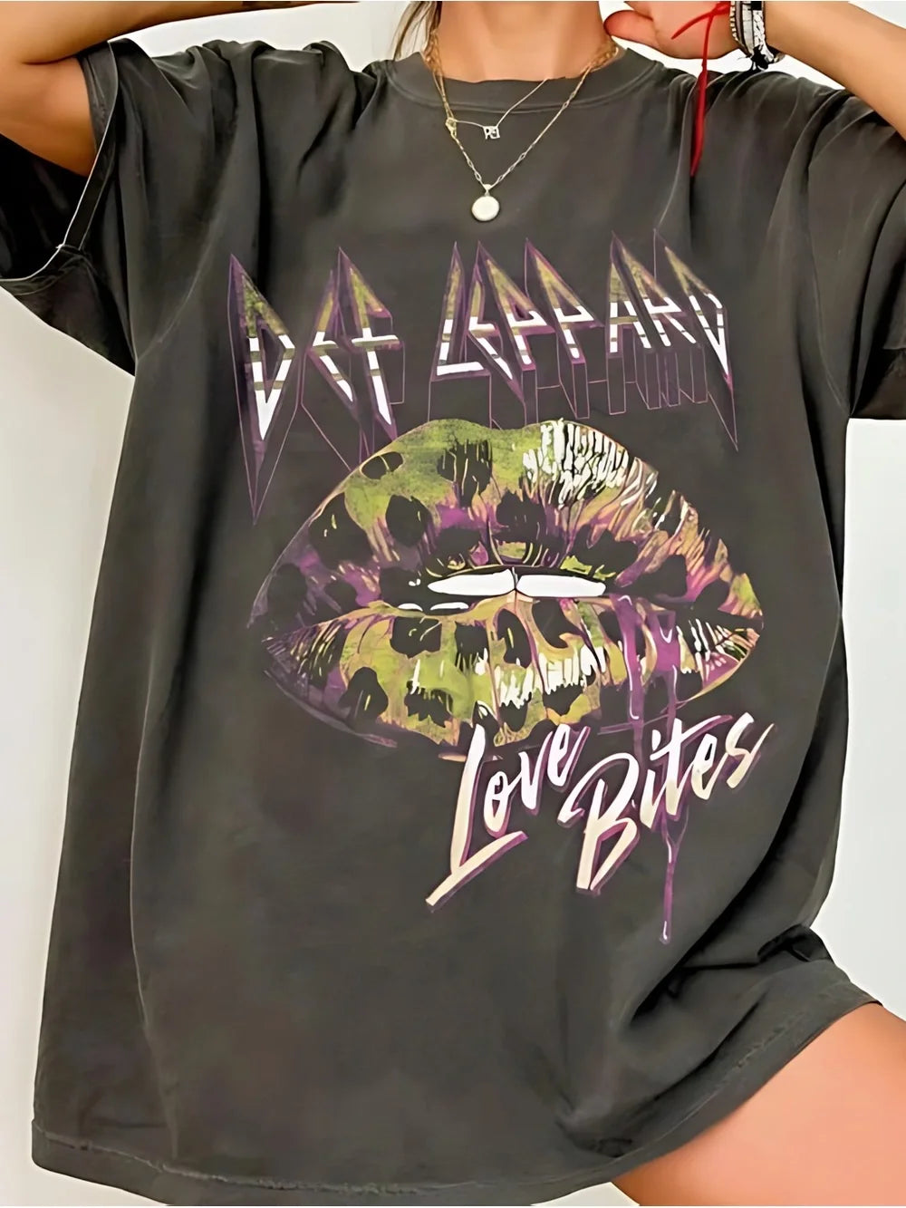 Def Leppard Love Bites Cotton T-Shirt Unisex Rock Band Vintage Cotton TEE - T-Shirt, Sweatshirt, Hoodie