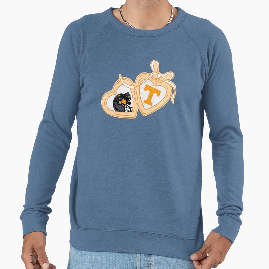 Orange Ut Vols Smokey Locket Sweatshirt - Casual Everyday Wear Unisex - T-Shirt, Sweatshirt, Hoodie