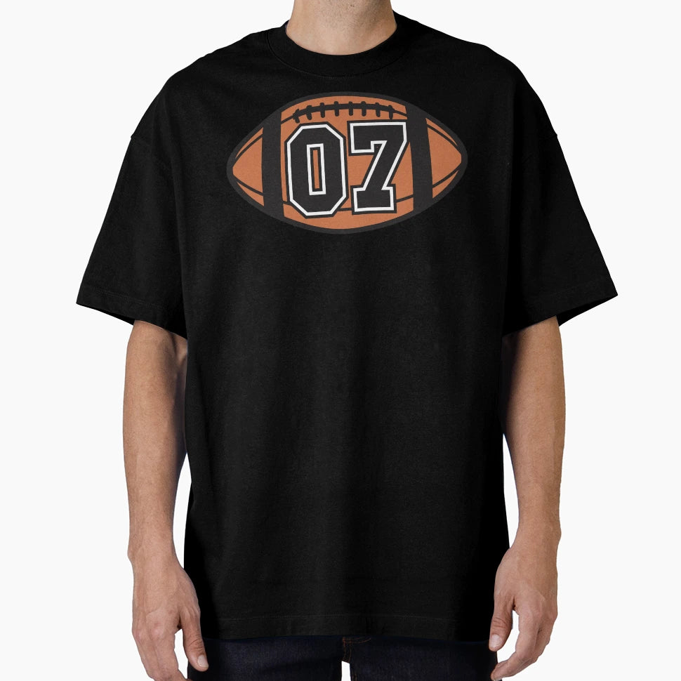 Football 07 T-Shirt - Minimalist Print Men Women - T-Shirt, Sweatshirt, Hoodie