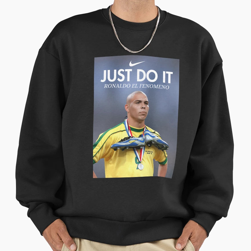 Ronaldo Fenomeno Ronaldo Nazario Sports Sweatshirt - Unique Graphic Unisex - T-Shirt, Sweatshirt, Hoodie