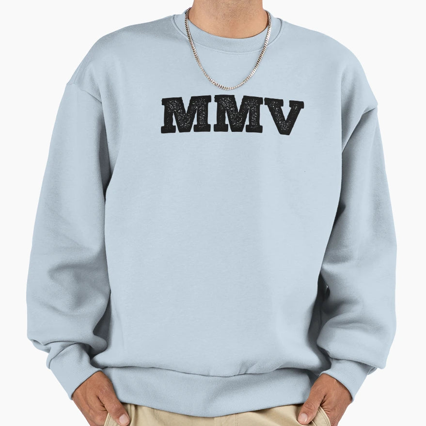 2005 Roman Numerals Sweatshirt - Trendy Graphic Men Women - T-Shirt, Sweatshirt, Hoodie
